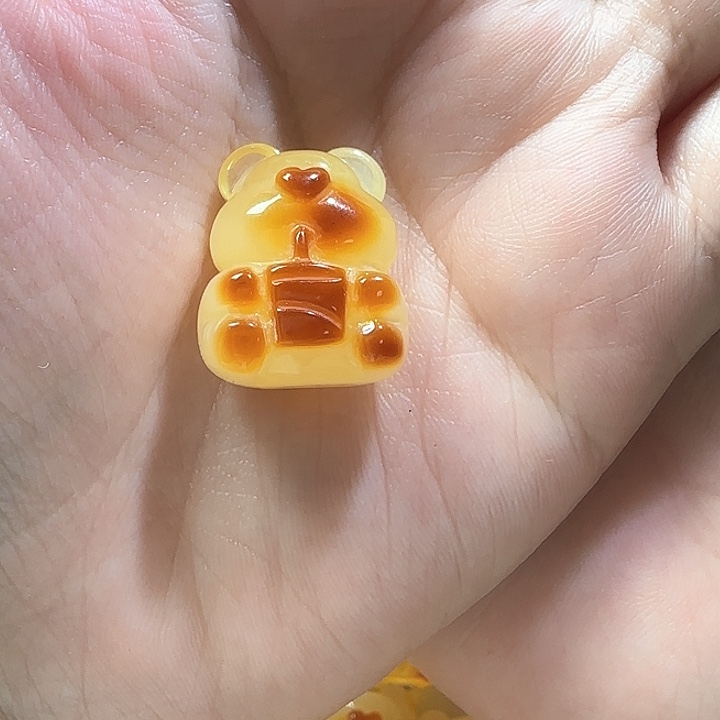 琥珀裸石未镶嵌u*小熊
