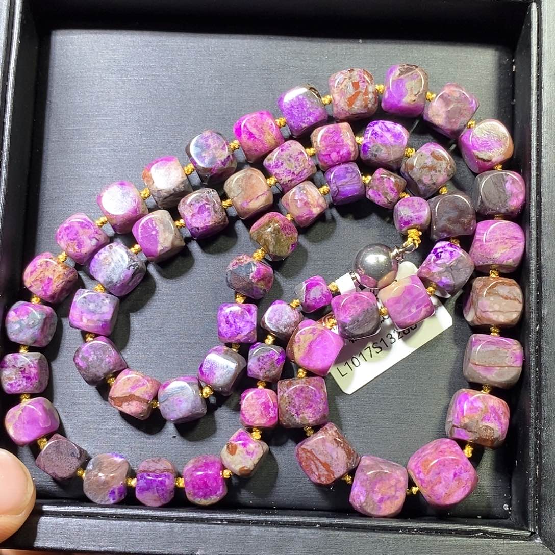 苏纪石（舒俱来）未镶嵌南非舒俱来桃红樱花魔方项链