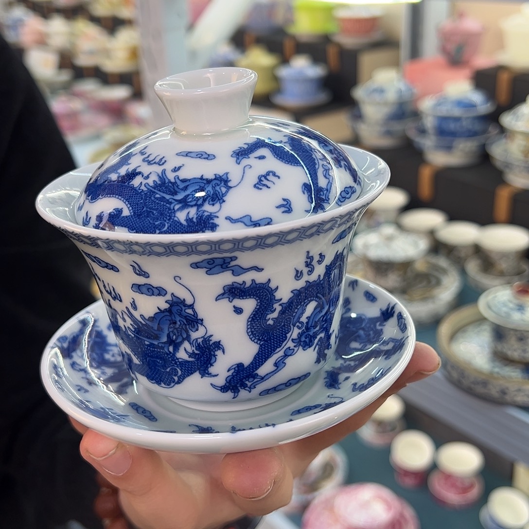 盖碗很漂亮我很喜欢