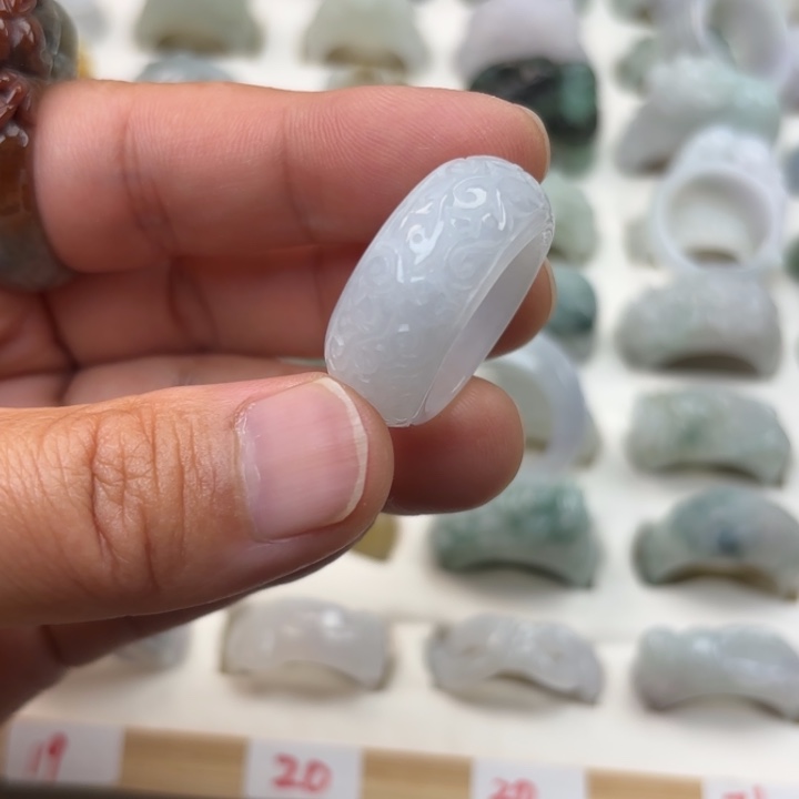 翡翠未镶嵌戒指港码20圈265