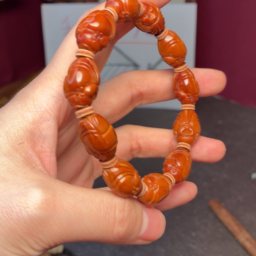 @***@手串橄榄核阿福红油核