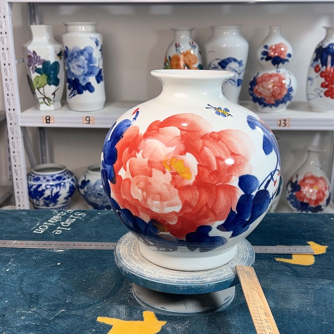 摆件景德镇陶瓷石红牡