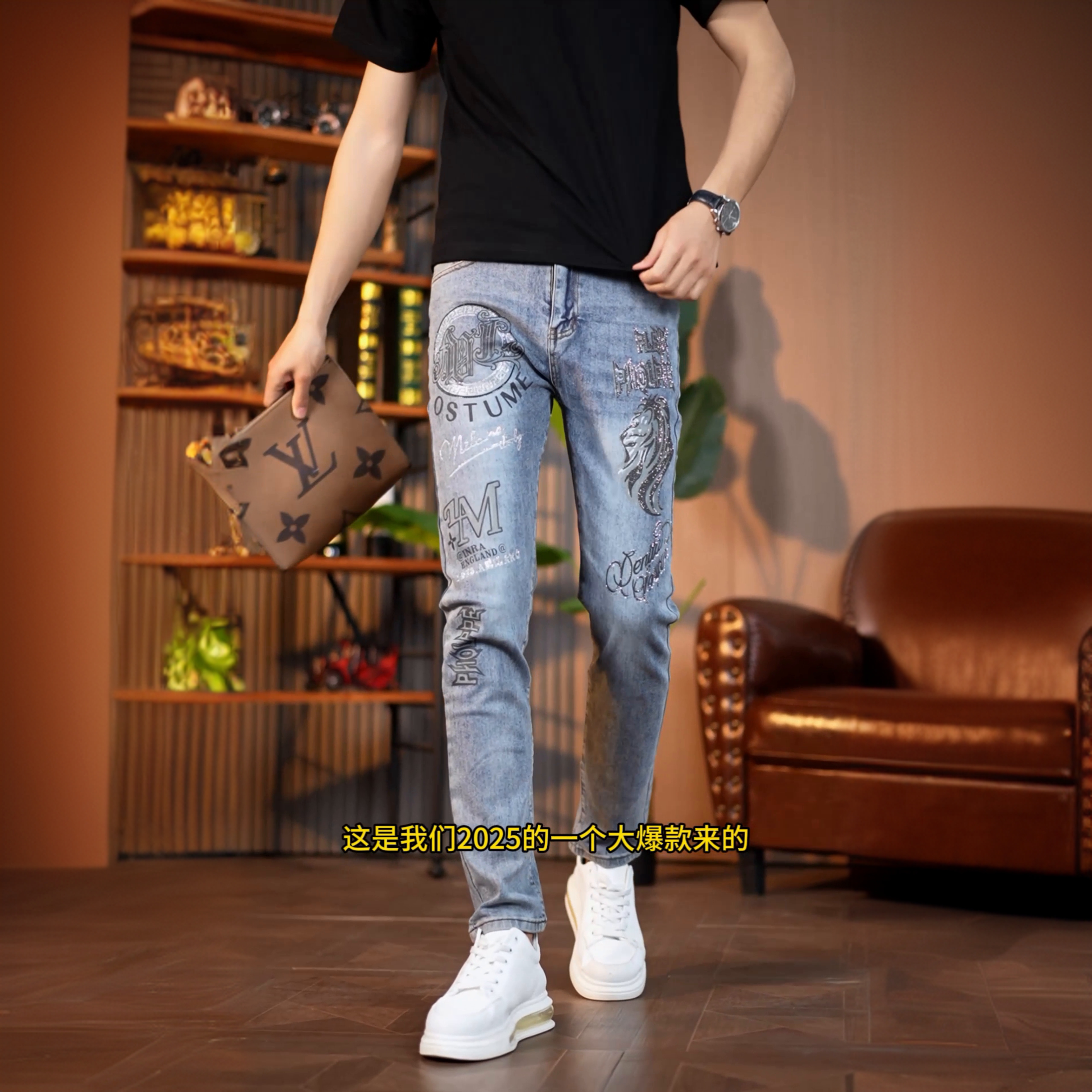 香港高端秋冬季修身小直筒高档男士牛仔裤时尚潮流休闲新款小脚裤