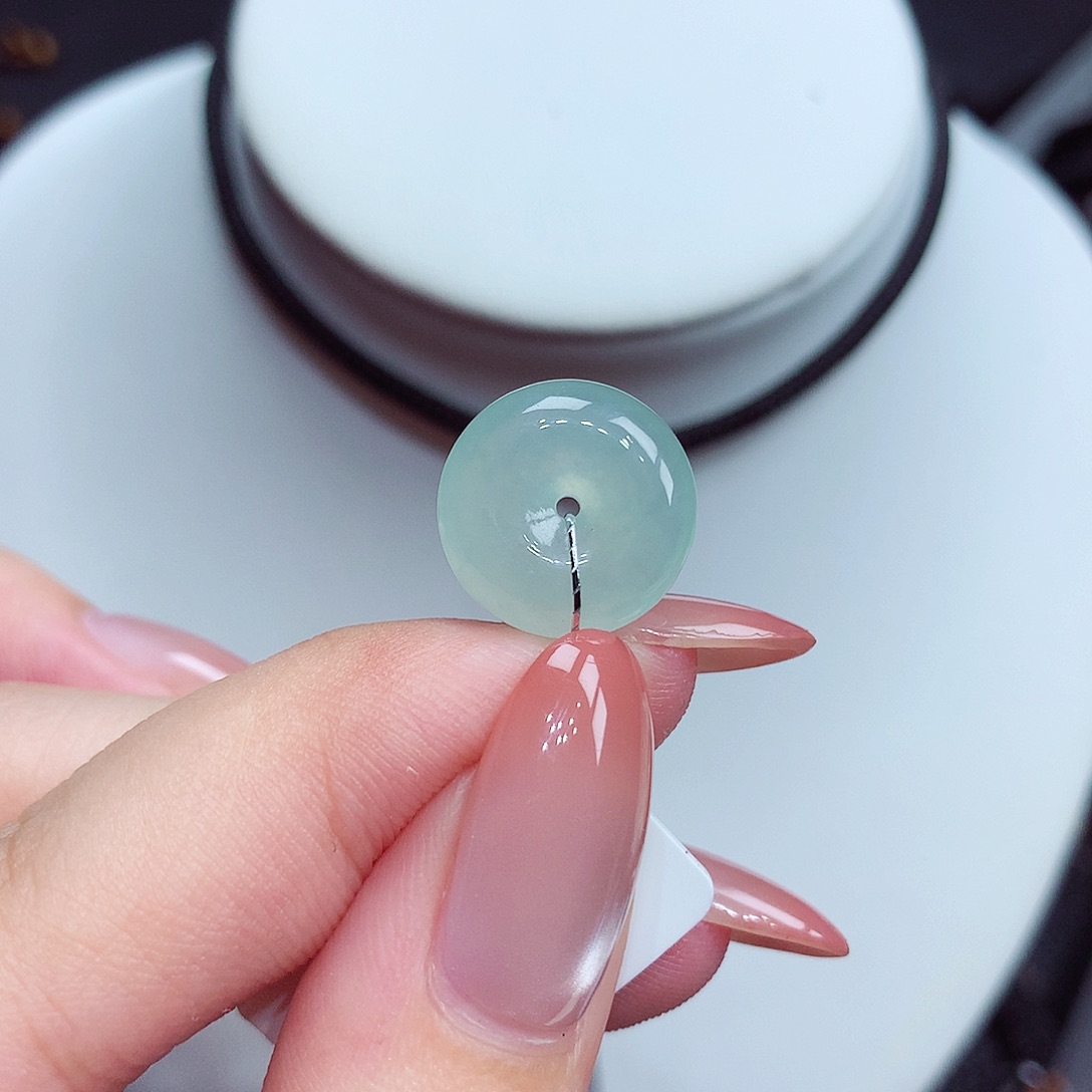 翡翠未镶嵌颈饰翡翠1，13.9/4.6