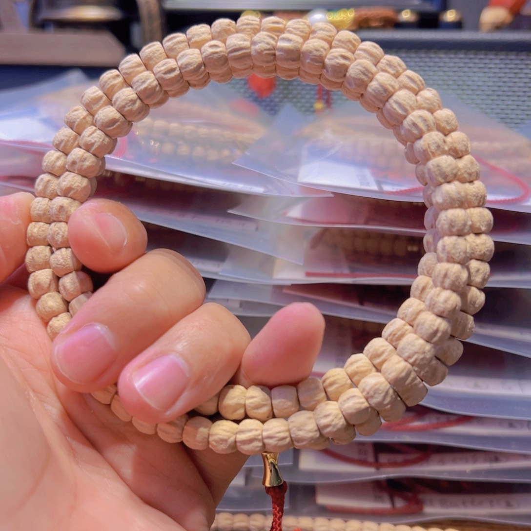 柏香籽/百香籽吊坠熊*啾