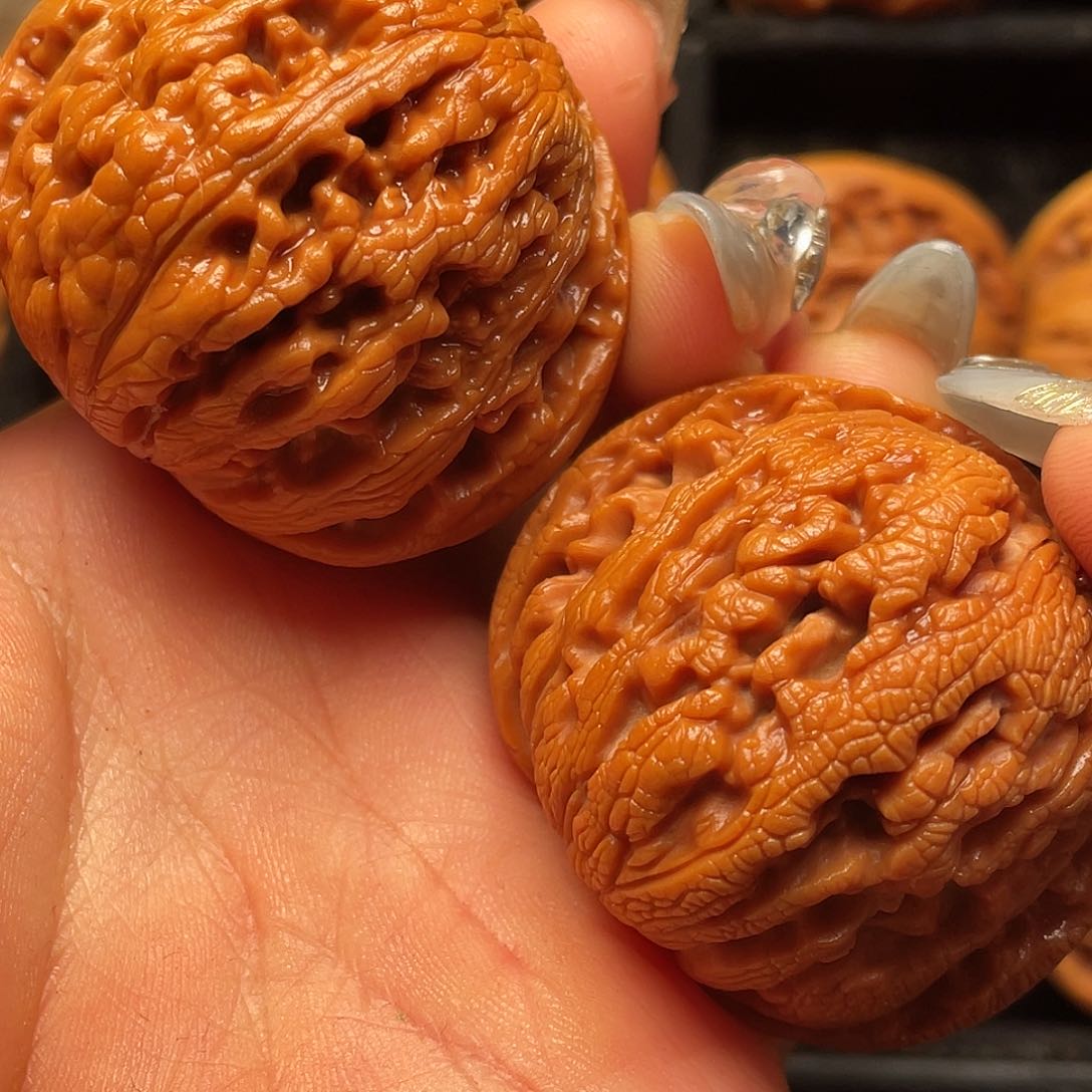 文玩核桃把件秦岭山脉核桃