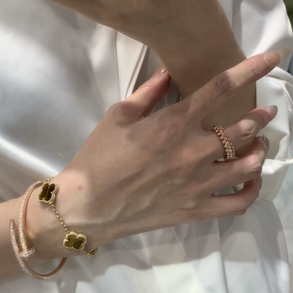  #三男孩专享#004 K黄色四草手链百搭轻奢简约网红手链