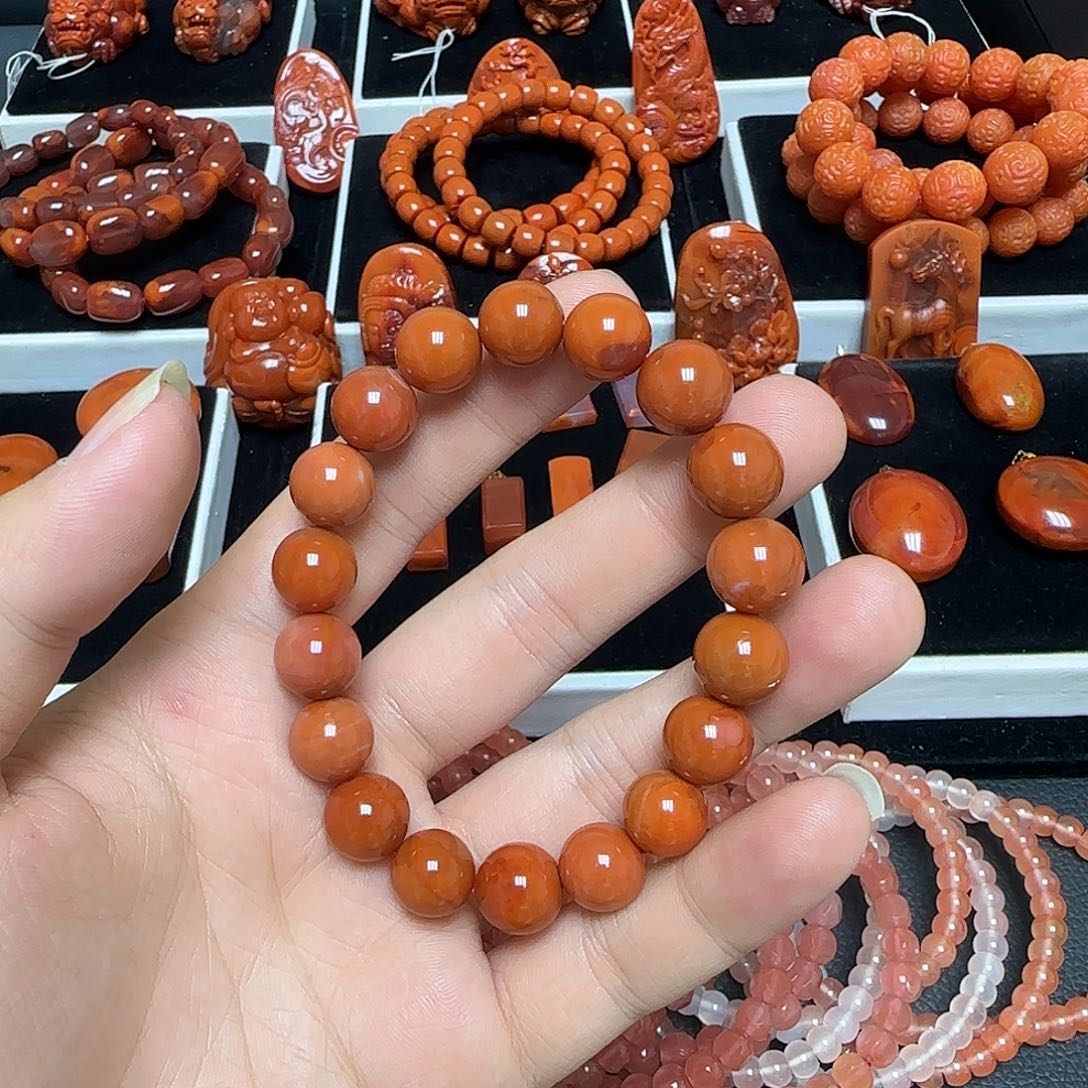 南红玛瑙未镶嵌手链