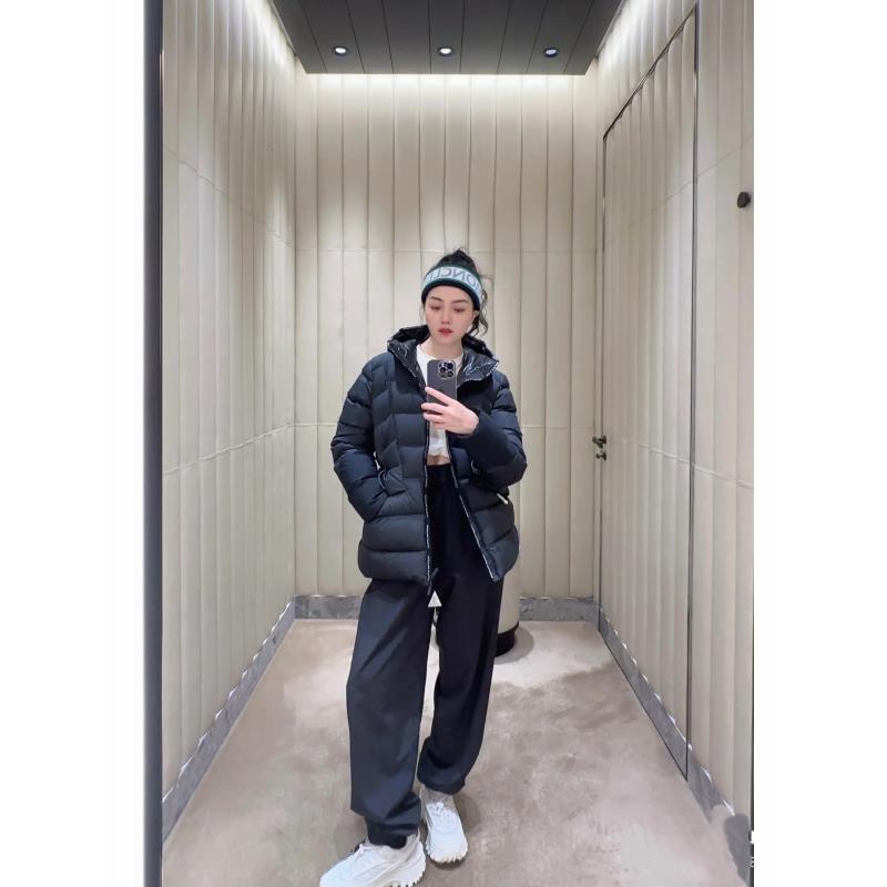 153 蚂蚁收腰字母款轻奢时尚百搭外套