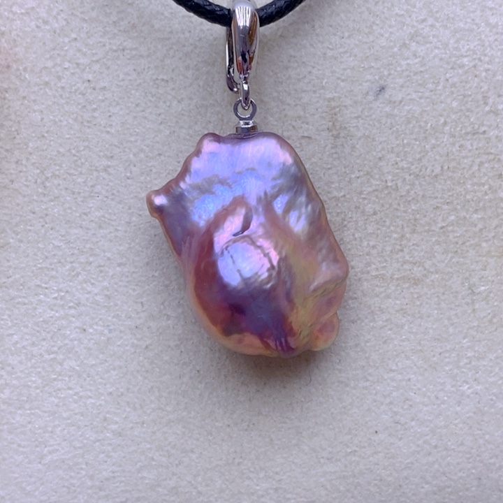 未镶嵌淡水珍珠吊坠(赠链)