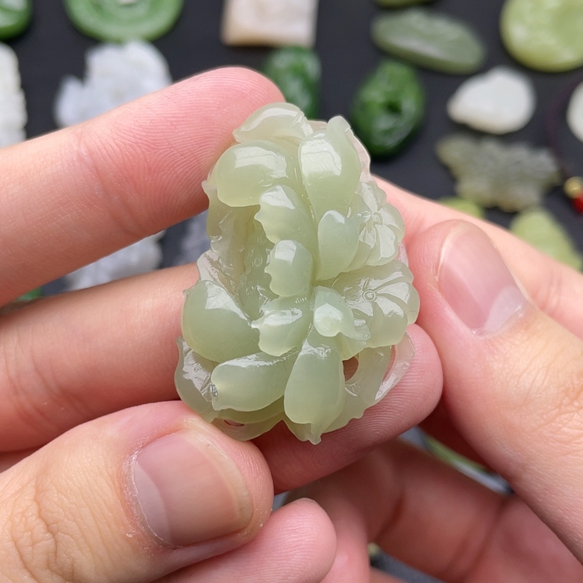 【闪购商品】颈饰未镶嵌和田玉