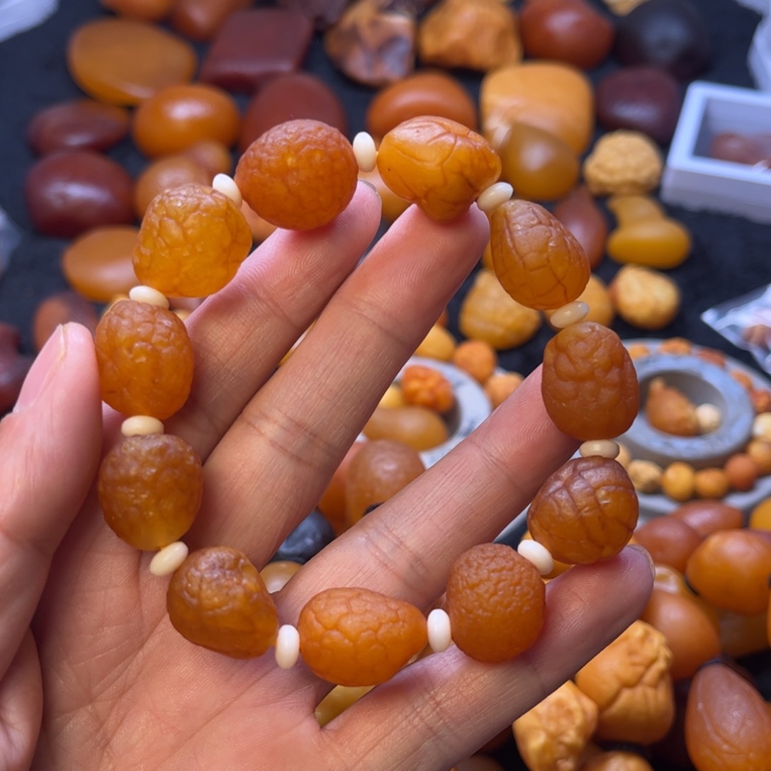 琥珀裸石未镶嵌天然蜜蜡手串