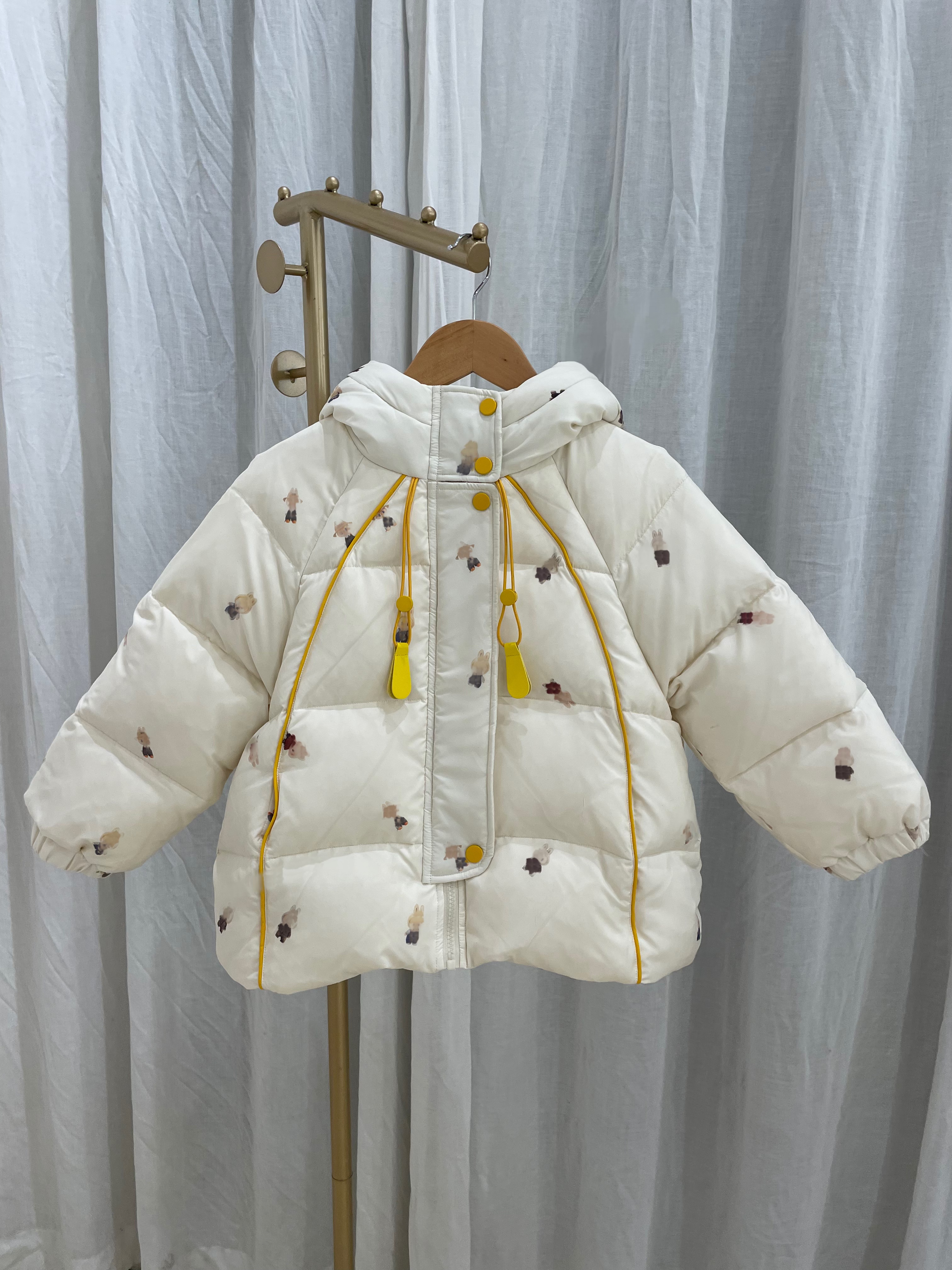 可爱儿童羽绒服冬季新款女宝保暖羽绒洋气男孩女孩连帽冬装外套
