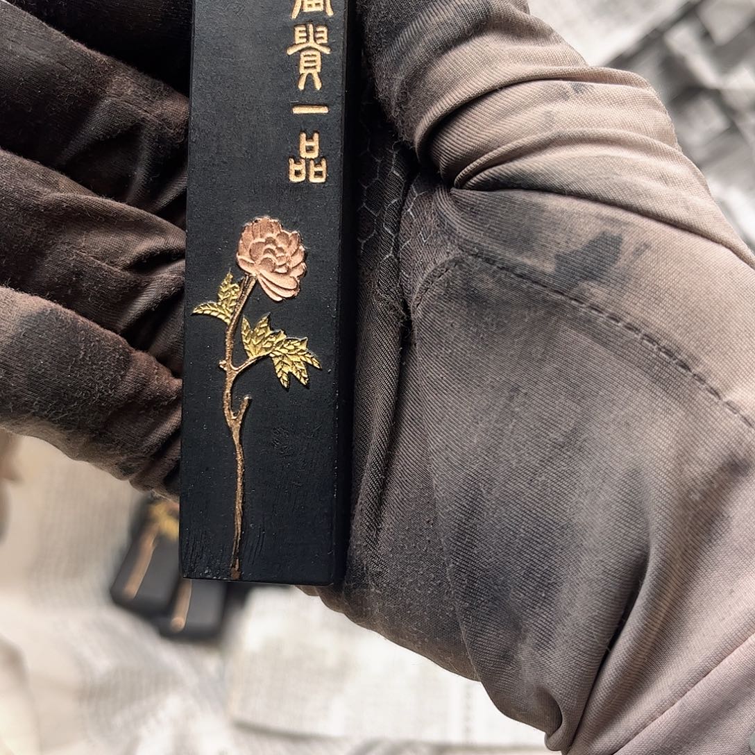 哈哈哈哈哈刚刚8条