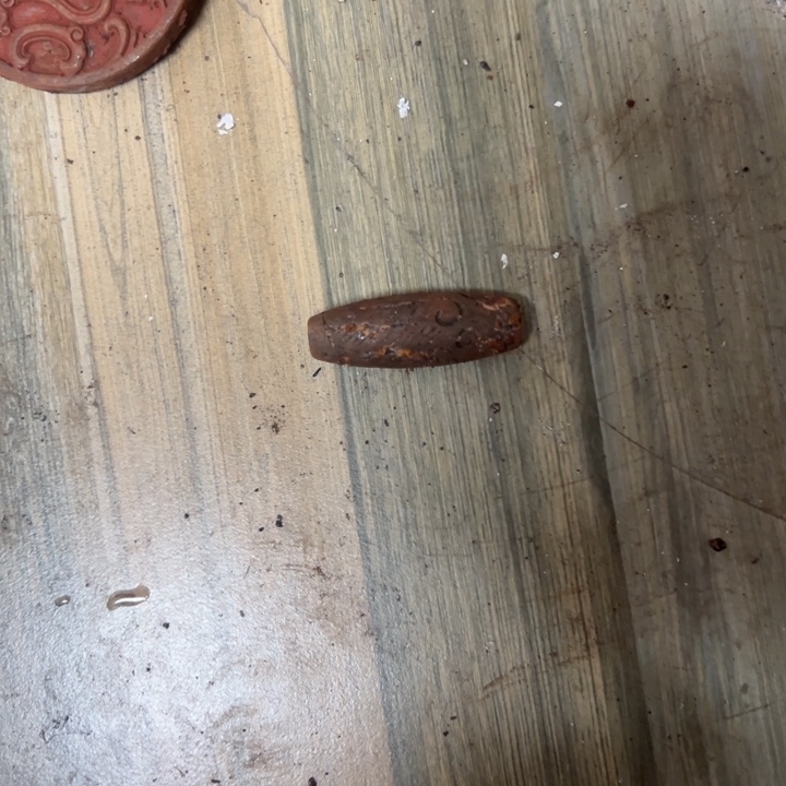 牧***人和田玉（黄玉）未镶嵌挂件