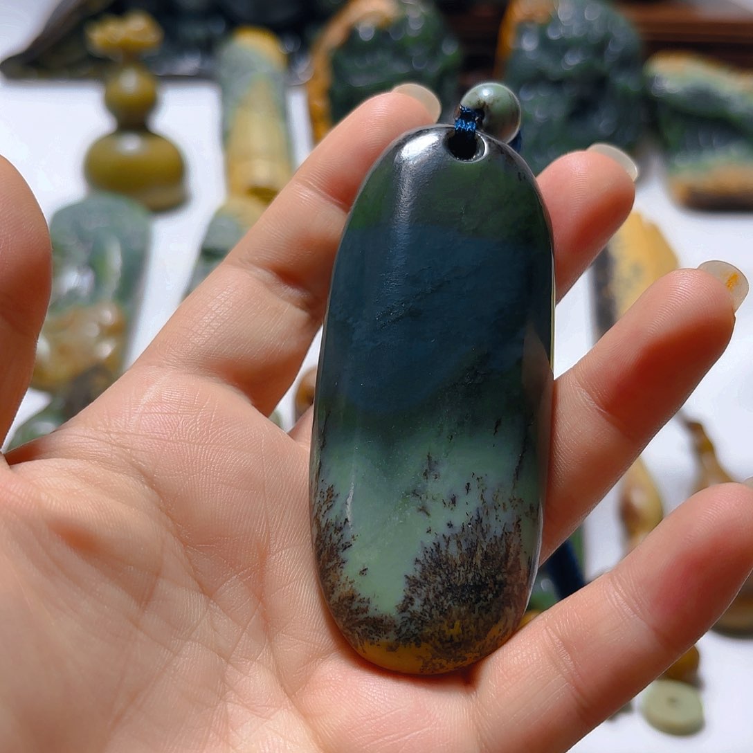 岫岩河磨玉（透闪石质玉）未镶嵌挂件