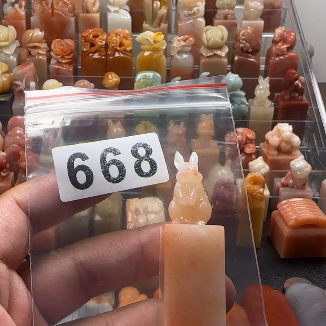 吃***住老挝石老挝       