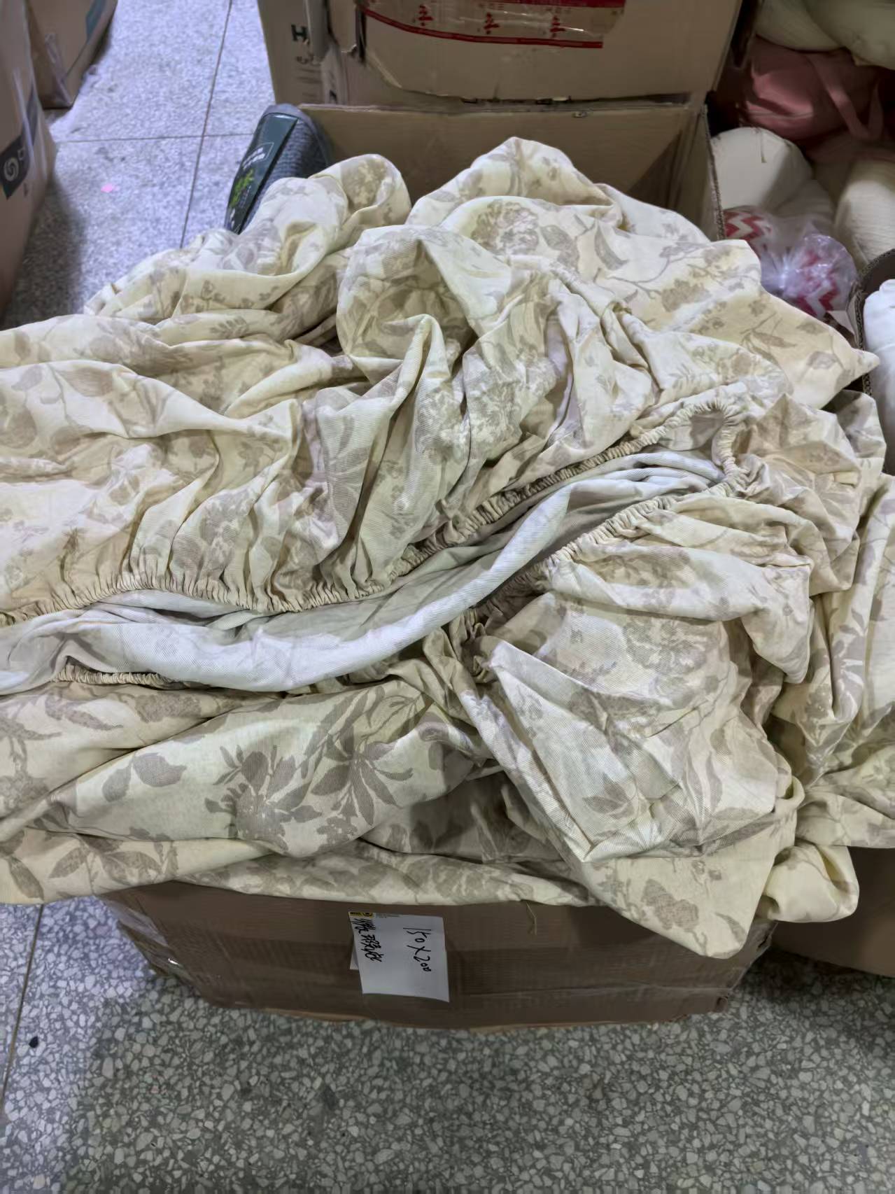《厚广家》3楼150×200浅卡其花朵老粗布床笠 发1张 微瑕疵