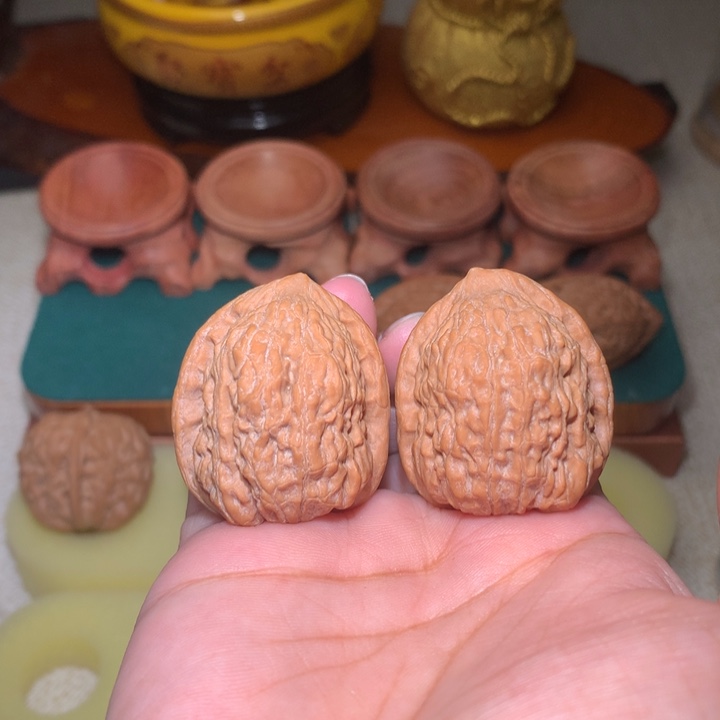 文玩核桃把件金钱豹