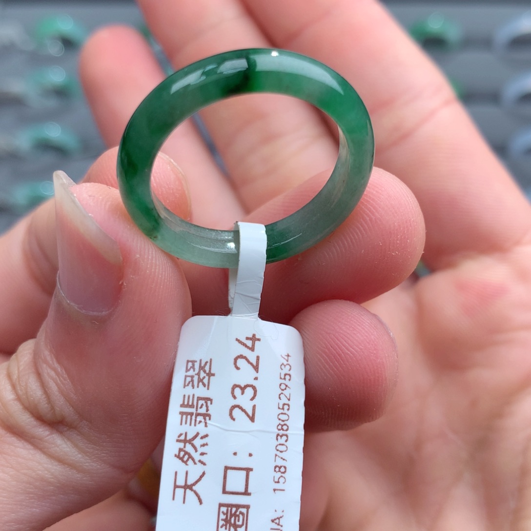 翡翠戒指未镶嵌天然