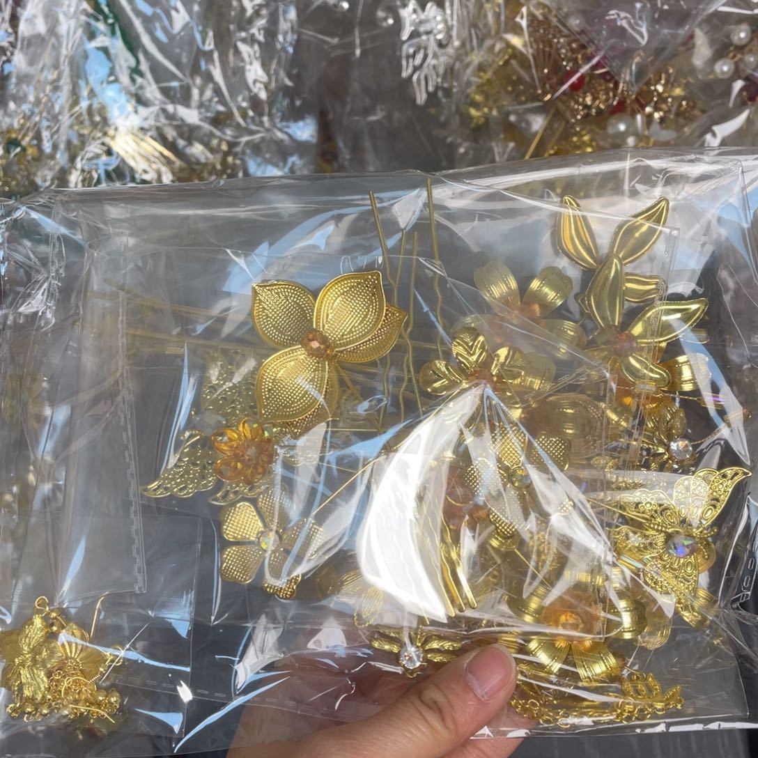 混合材质新娘头饰默认微瑕不退换