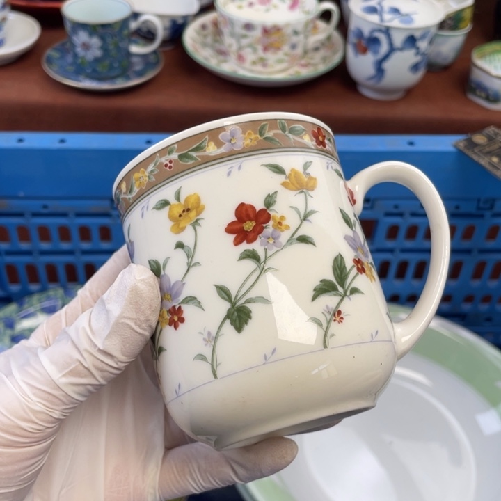 陶瓷他家瓷器真美…开播了