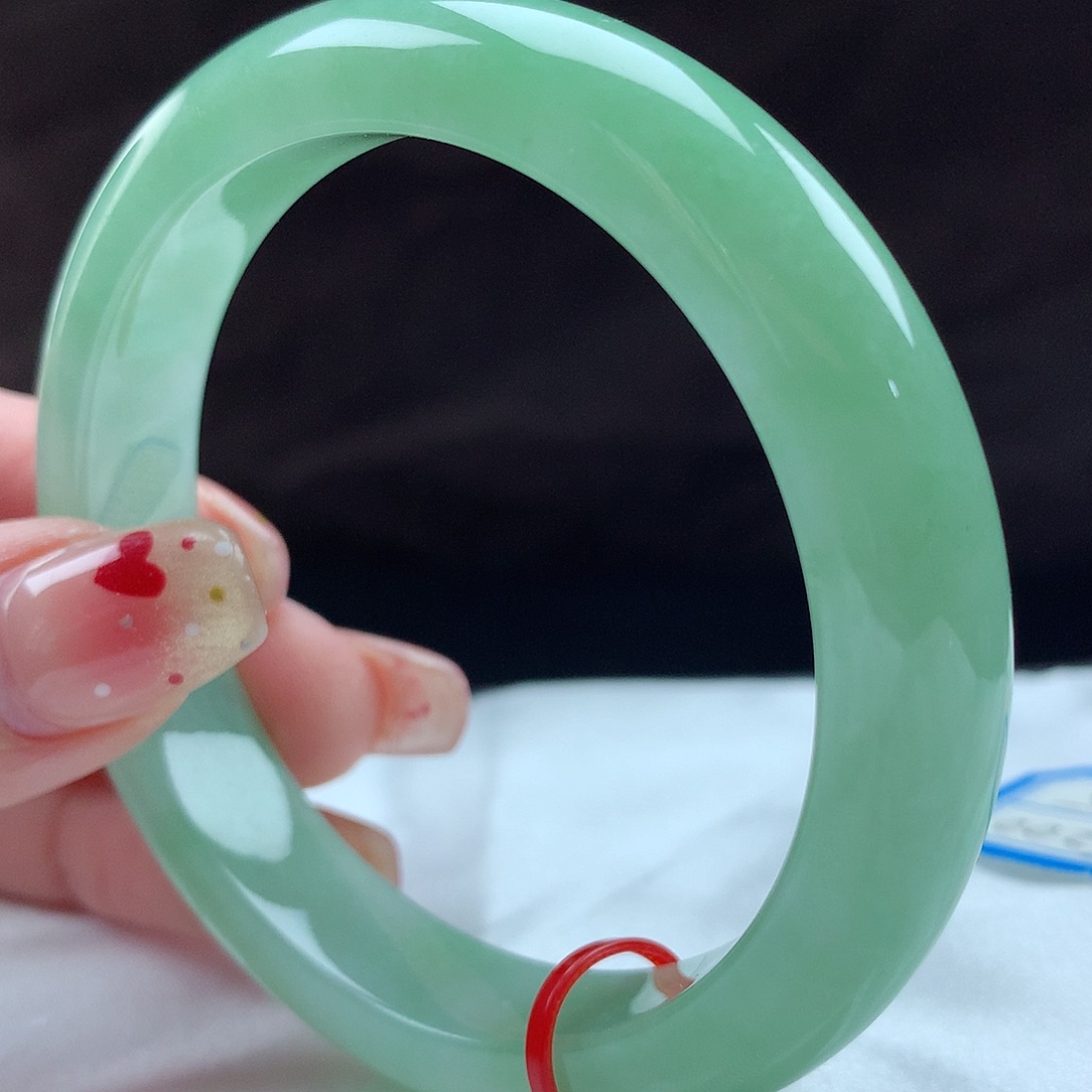 翡翠手镯未镶嵌尖*96635，