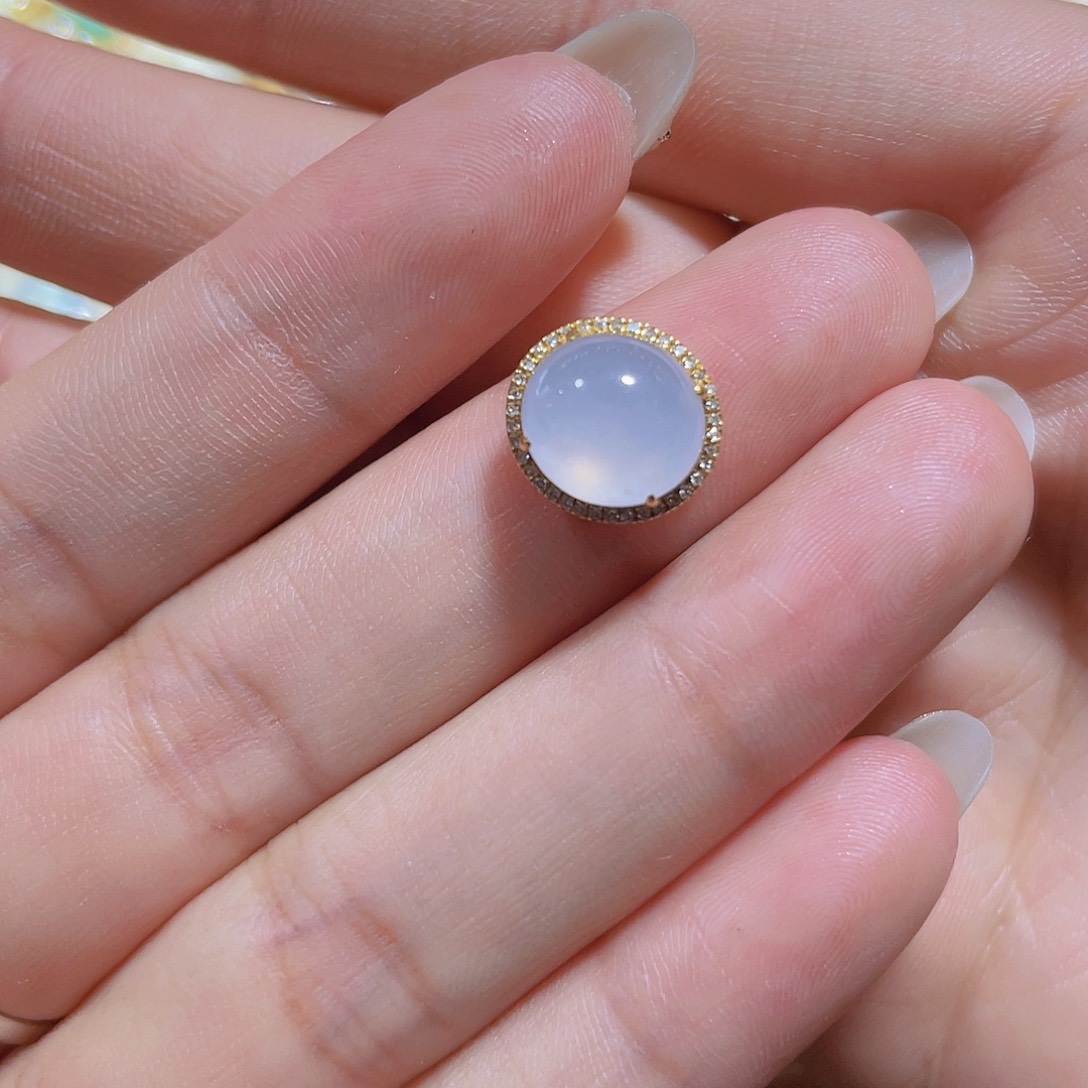 翡翠吊坠(不含链)18K金镶嵌