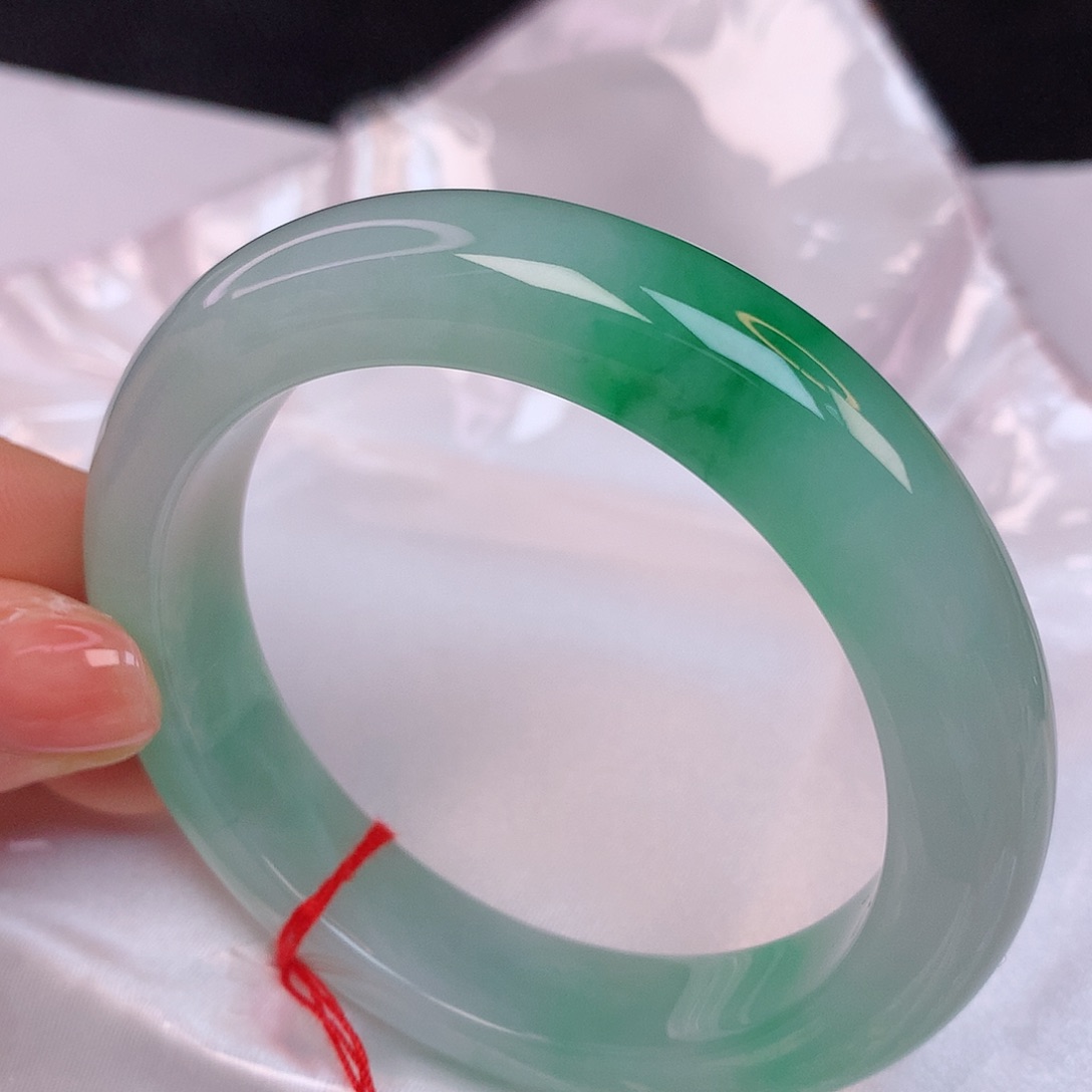【闪购商品】翡翠手镯未镶嵌56翡翠手镯