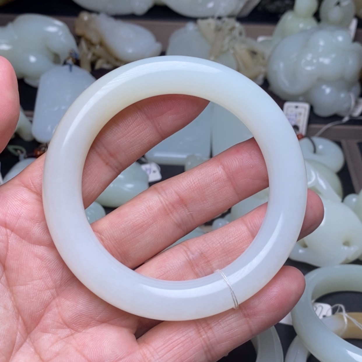 【闪购商品】颈饰未镶嵌和田玉（糖玉）生*