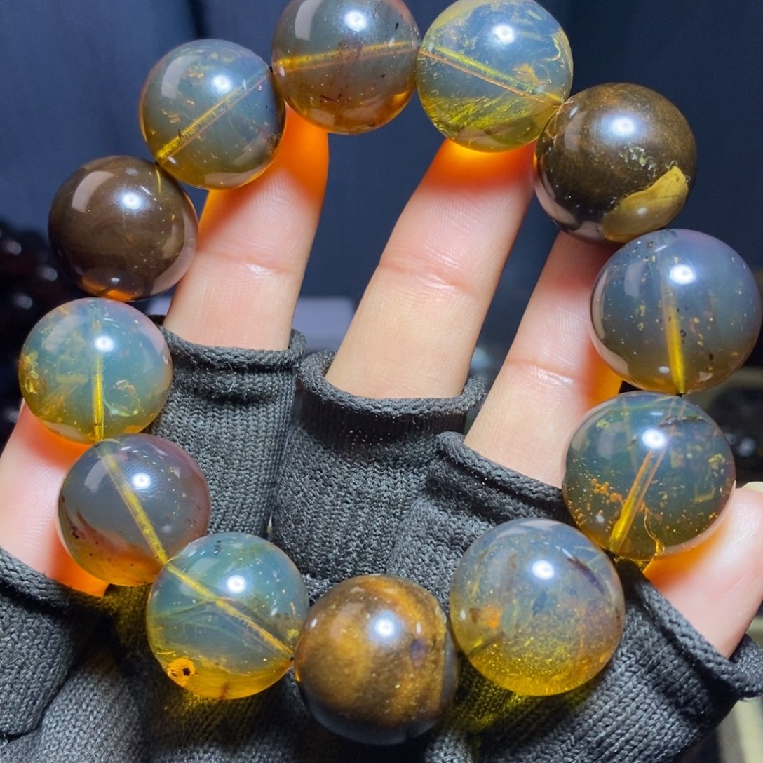 琥珀未镶嵌裸石18加多宝