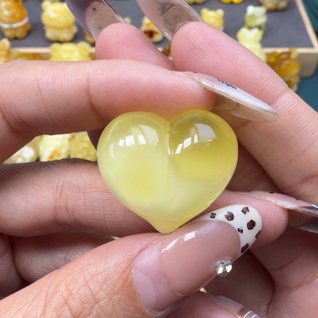 琥珀未镶嵌裸石蜜蜡