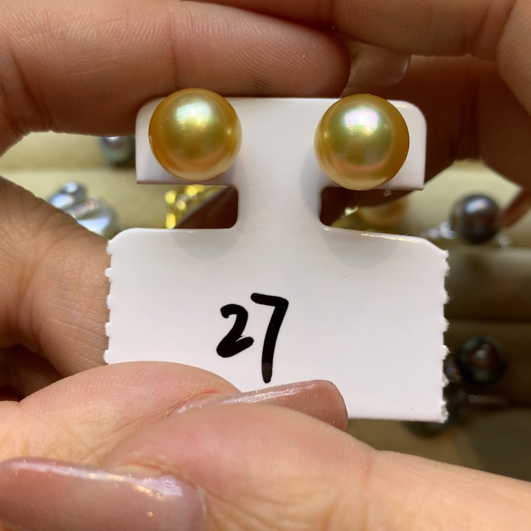 18K金镶嵌耳饰海水珍珠