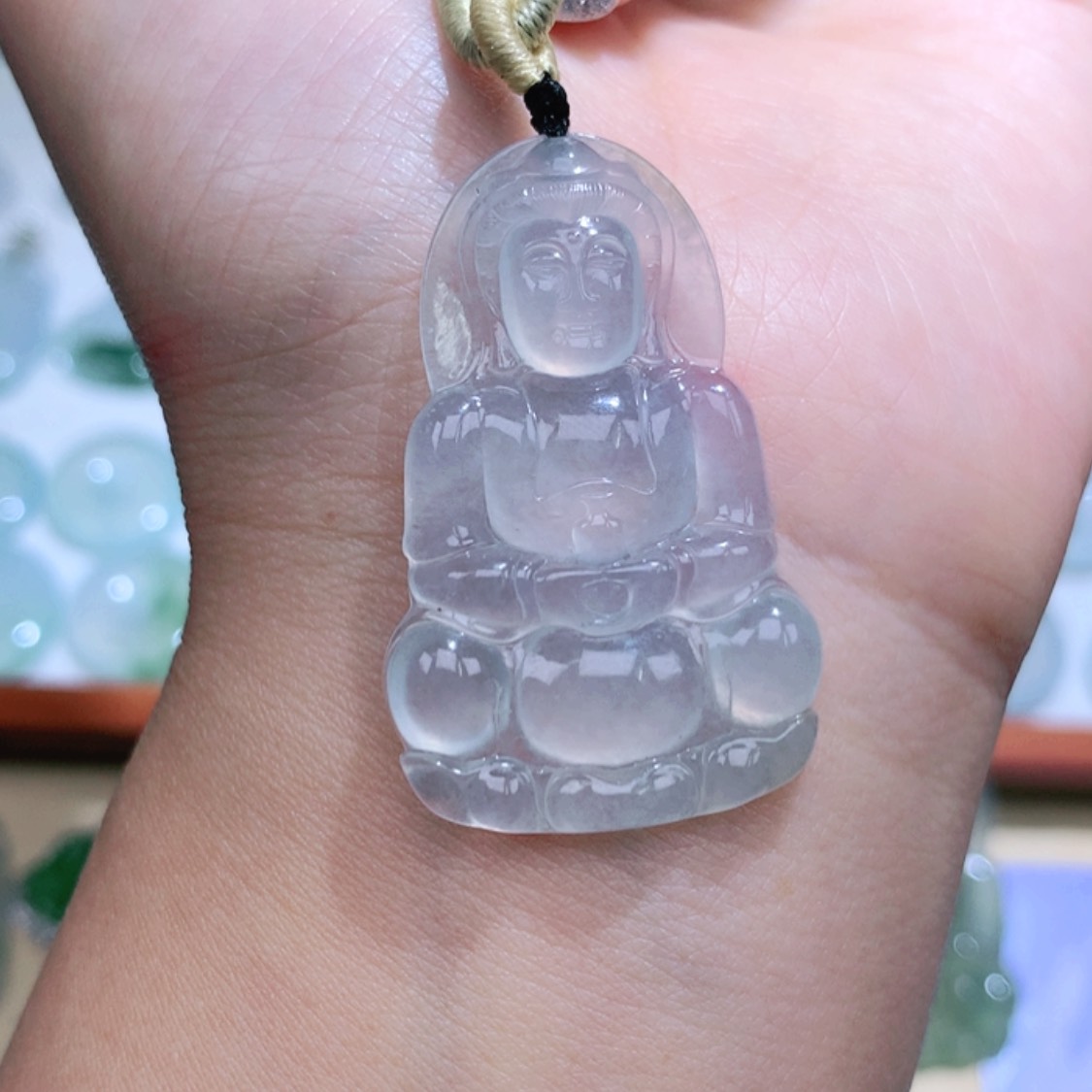 【闪购商品】翡翠颈饰未镶嵌观音