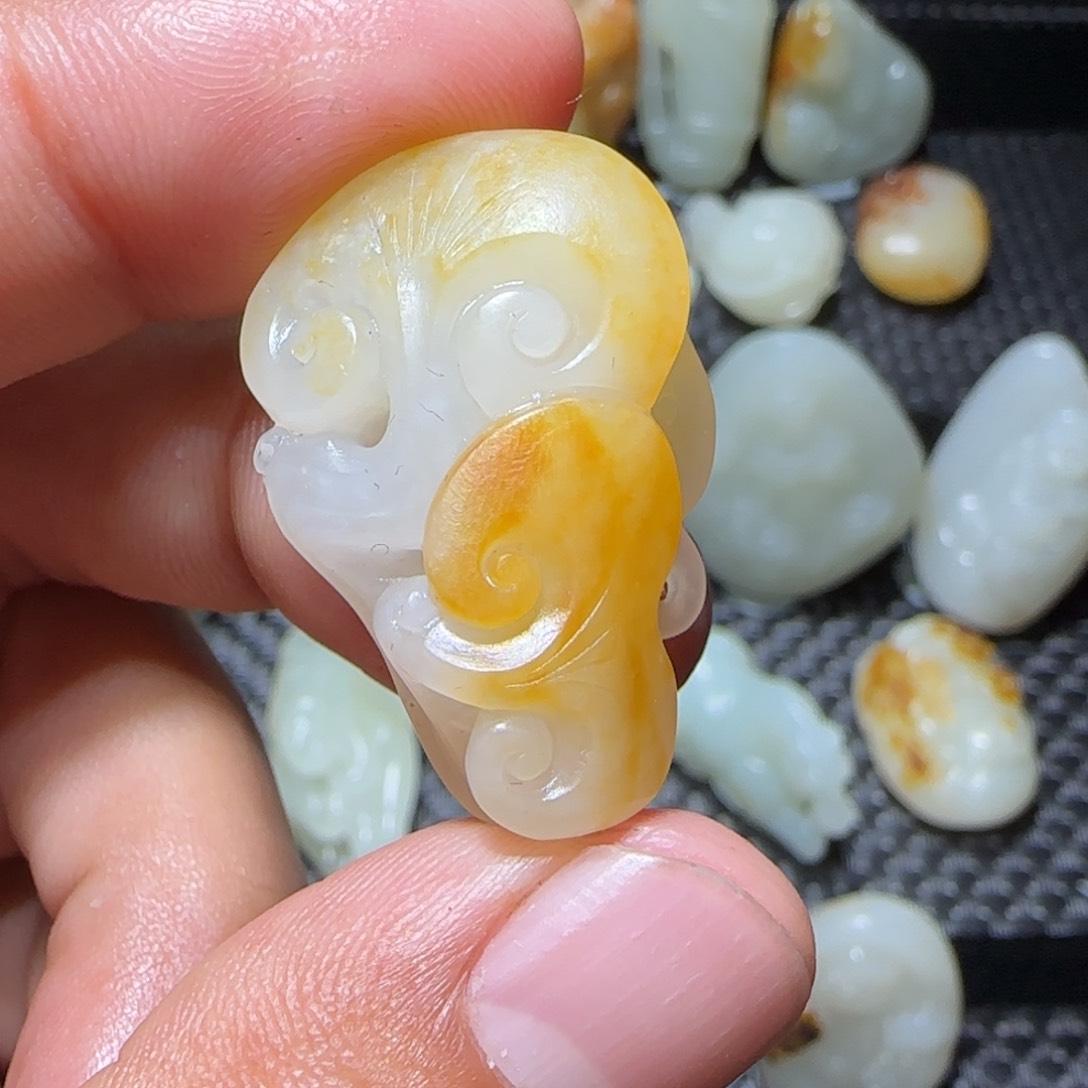 和田玉挂件未镶嵌