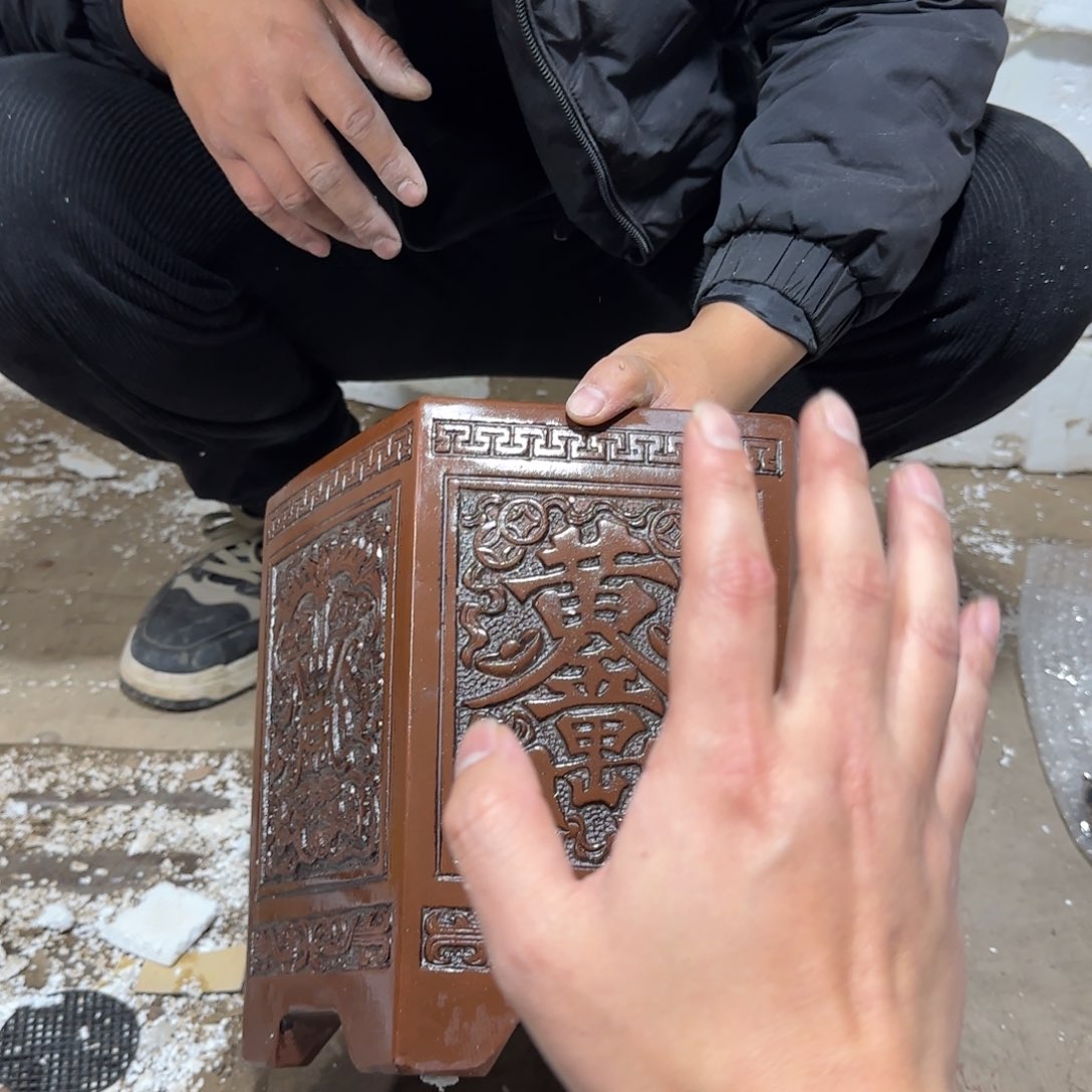 紫砂花盆口径31高度27