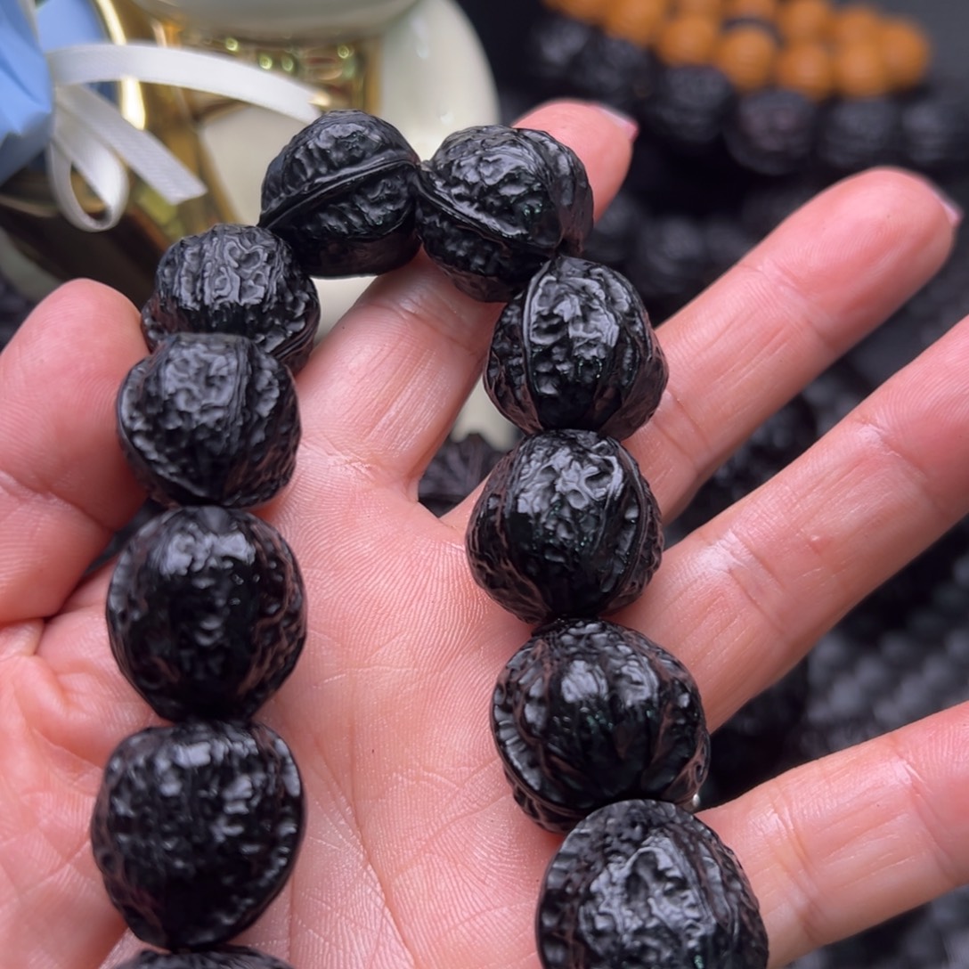 文玩地闷手串2.0尺寸