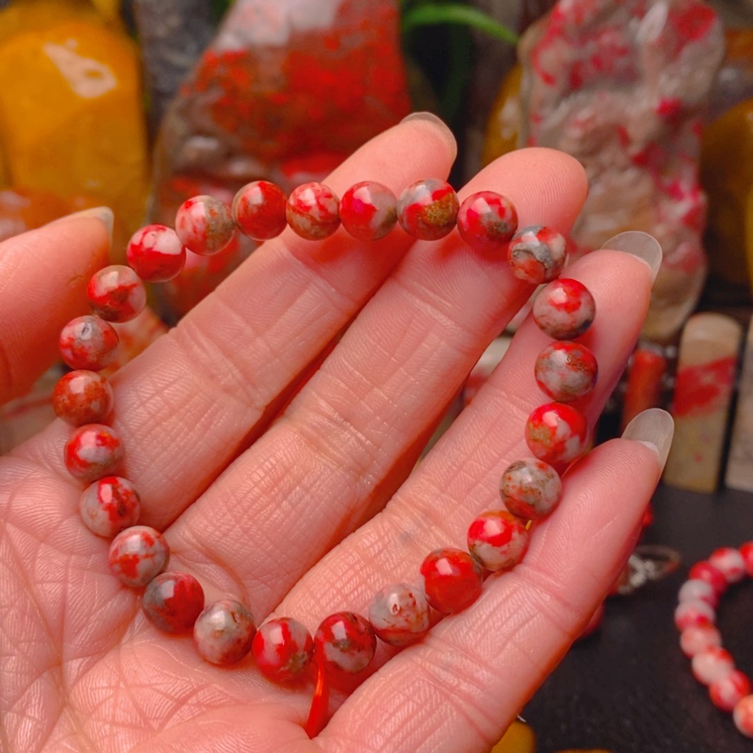 鸡血石鸡血石手串