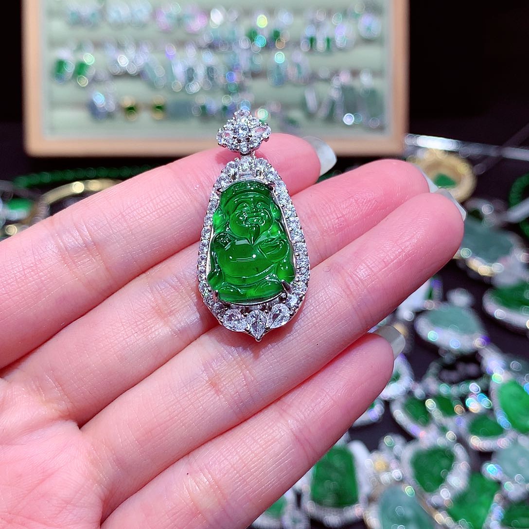 【闪购商品】翡翠吊坠(不含链)未镶嵌