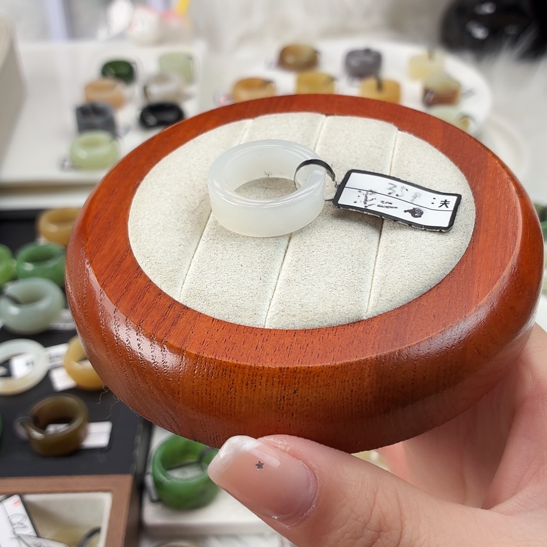 和田玉未镶嵌戒指Q41冰紫直切内径17.6