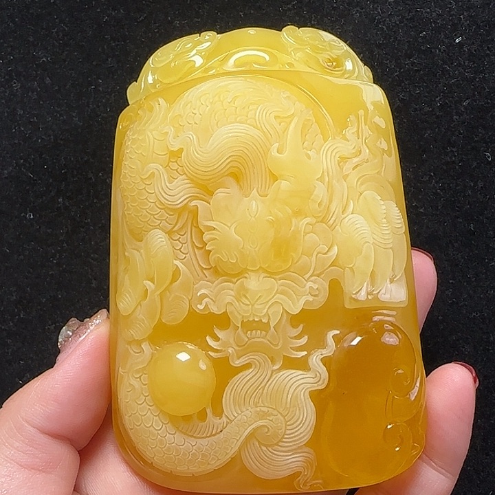 蜜蜡珠宝奇石未镶嵌