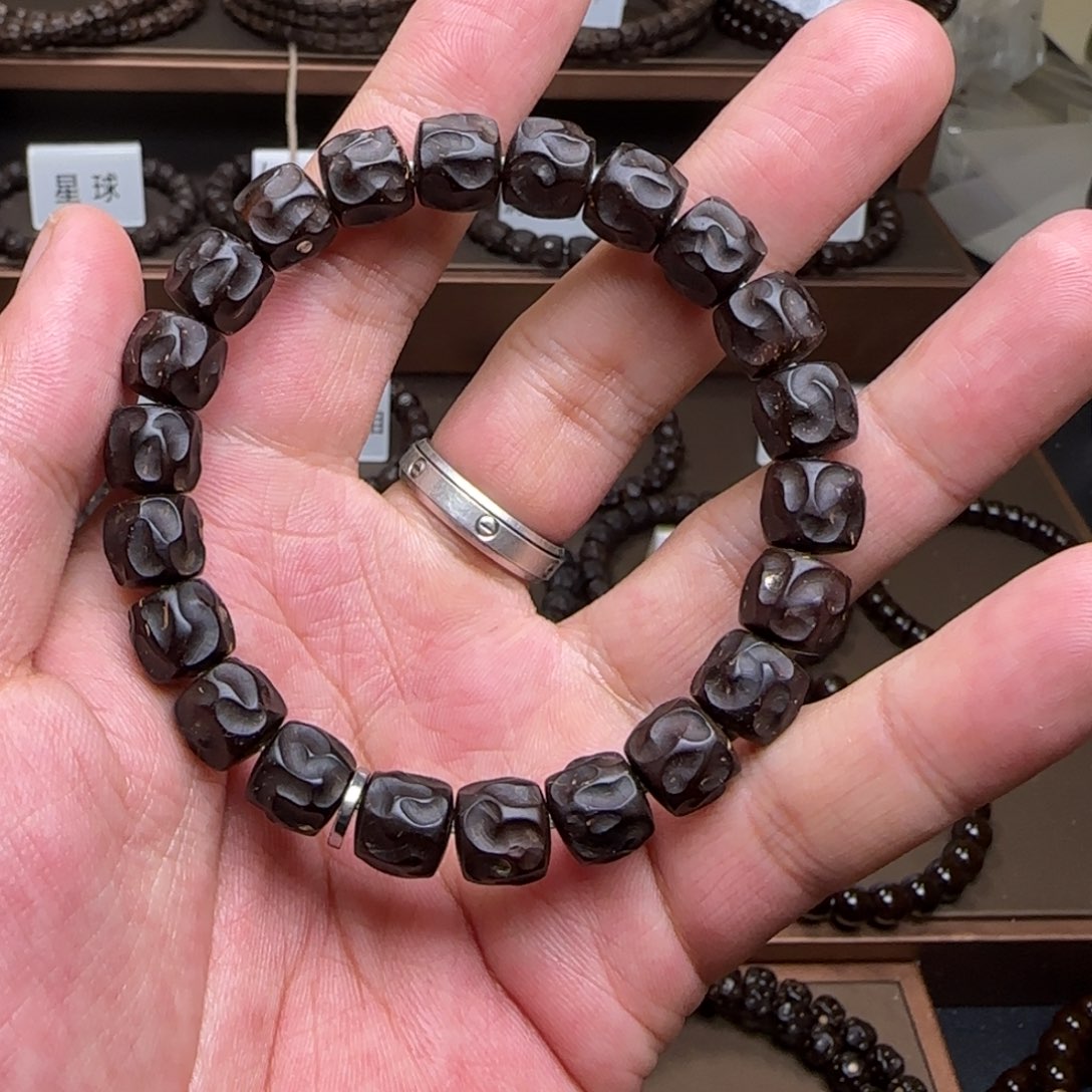 椰蒂吊坠好*?87乱山单圈cvngdx