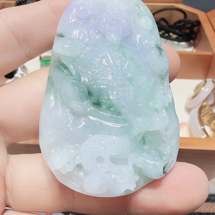 翡翠未镶嵌吊坠(赠链)天然翡翠吊坠