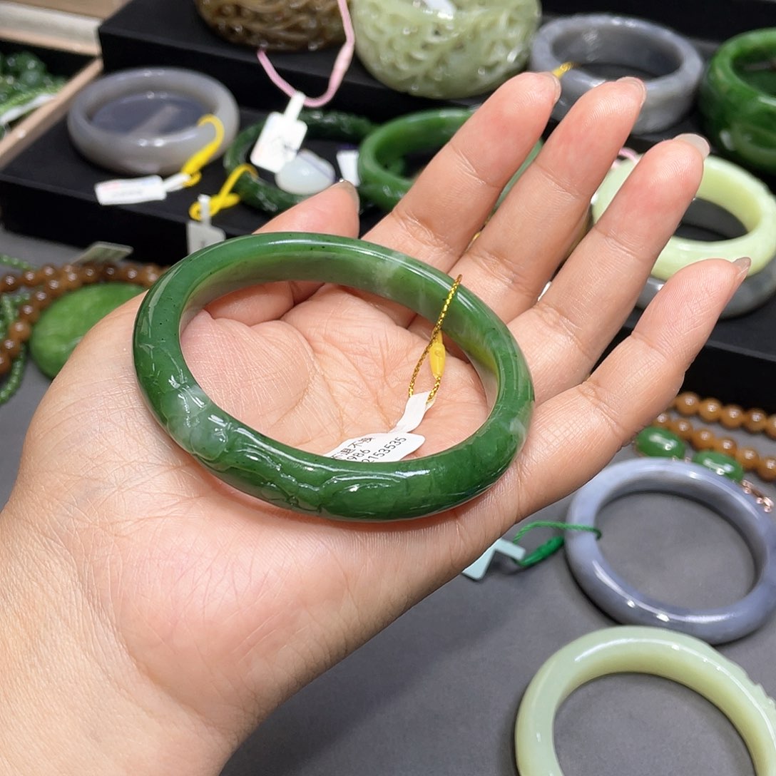 和田玉手镯63圈口63未镶嵌