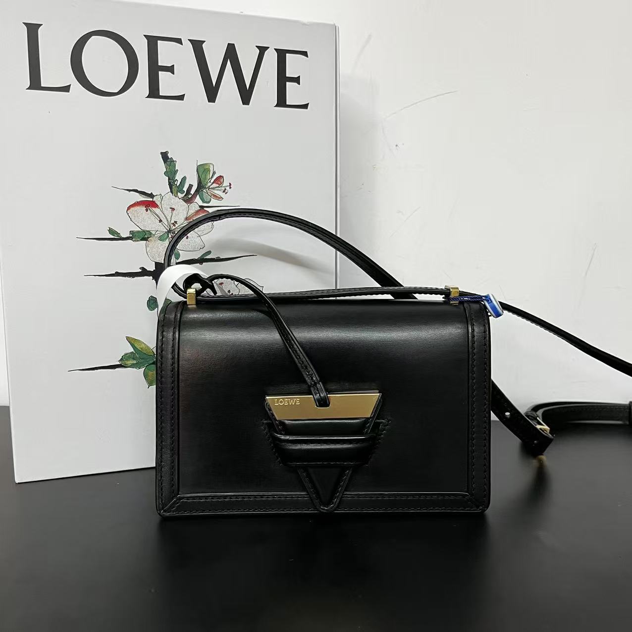 95新 LOEWE/罗意威 95新/罗意威/曼曼/单肩包/小号/JY2508274