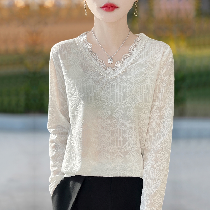 胖mm春秋大码女士毛衣遮肚子显瘦蕾丝上衣2025新款内搭针织打底衫