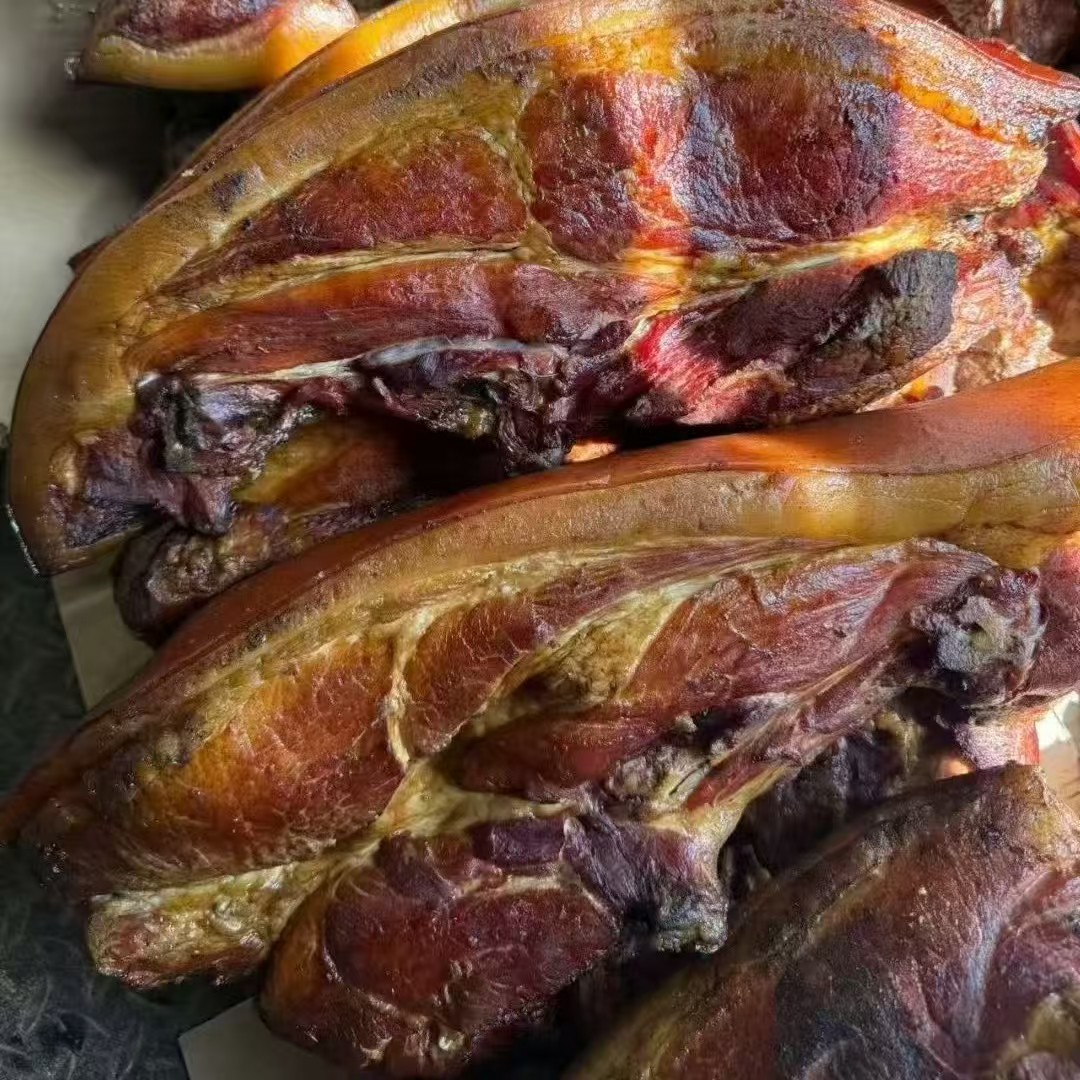 柴火烟熏五花腊肉农家土猪特产美味健康