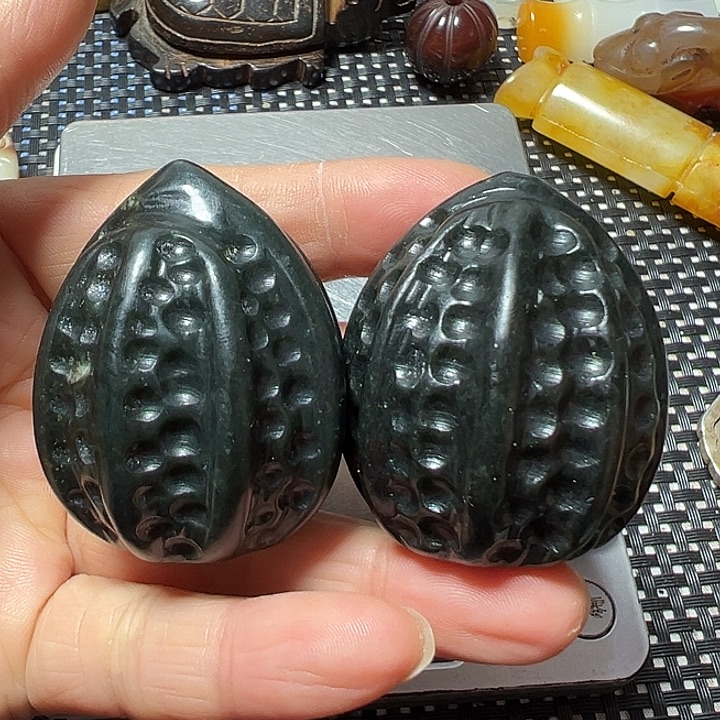 蛇纹石玉合金珠宝奇石