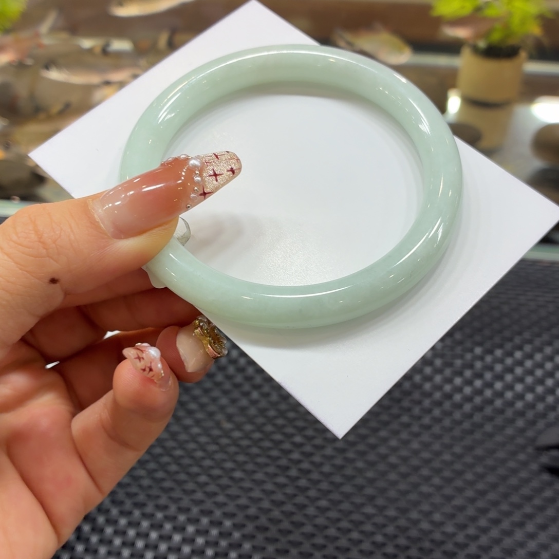 s***月翡翠未镶嵌手镯手镯