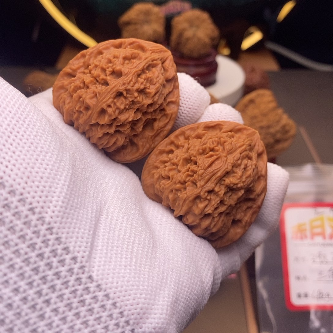 把件文玩核桃三角39.3.38.3.39.3